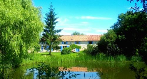 Bessines Bed & Breakfast | Chambres d'hôtes entre Niort et Marais Poitevin