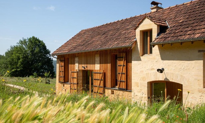 Beynac-et-Cazenac Bed & Breakfast | Chambres d'hôtes avec Piscine la Grange Milou