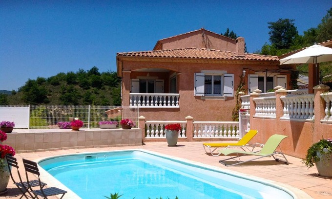 Digne-les-Bains Bed & Breakfast | Chambres d'hôtes Les Noisetiers