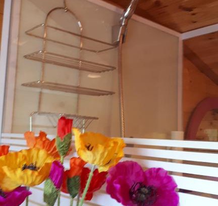 Chazey-sur-Ain Bed & Breakfast | Chambres et Roulotte de La Gentilhommière