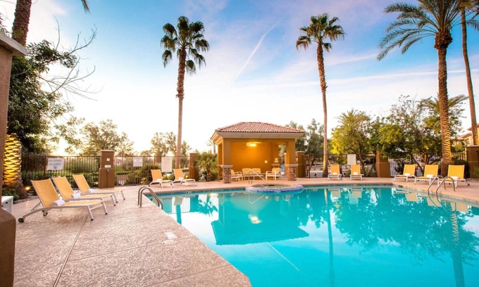 Ocotillo Hotel | Chandler Hotel Retreat: Outdoor Pool, Hot Tub, On-Site Dining & Golf Nearby