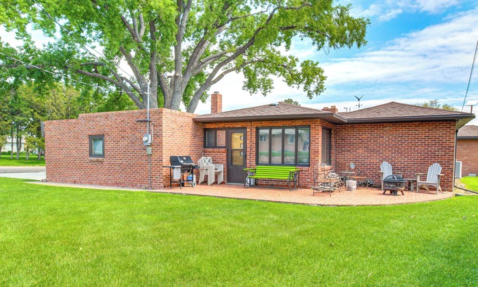 Chappell House | Chappell Vacation Rental w/Patio + Fire Pit!