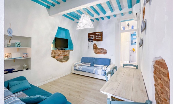 Portoferraio Old Town Apartment | Characteristic two-room apartment in the heart of the historic center of Portoferraio
