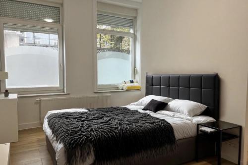 Charleroi Apartment | Charleville C centre - gare - aéroport