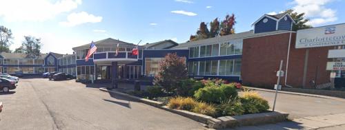 Queens Square Hotel | Charlottetown Inn & Conference Centre