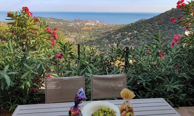 Santa-Reparata-di-Balagna Apartment | Charmant T2 rez de Villa vue sur la mer