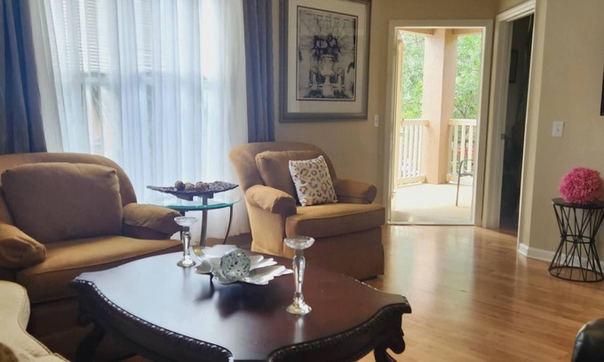 Florida Central Atlantic Coast Condo | Charm & location! 2BR condo 10min to Orlando's top parks.
