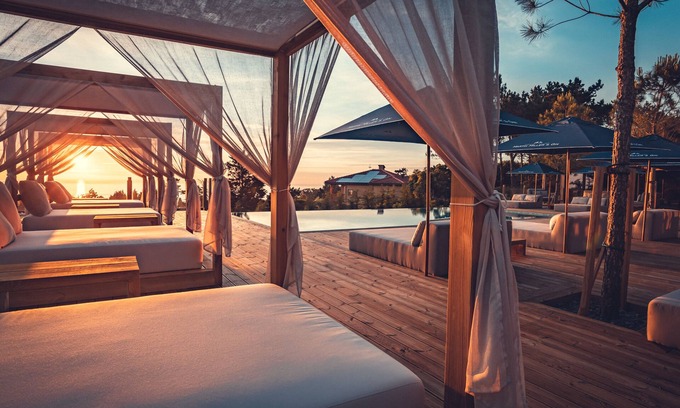 Azoia Bed & Breakfast | Charm Nature