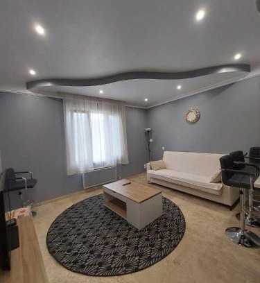 Tarascon Apartment | Charmant appartement avec Terrasse