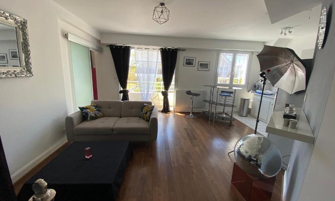 Saint-Avertin Apartment | Charmant appartement en bord de Cher