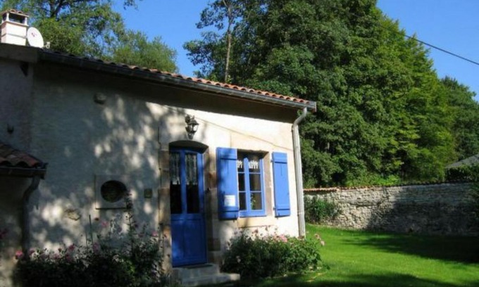 Beausite House | Charmant gîte lorrain avec poêle, jardin et terrasse, proche des sites historiques de Verdun - FR-1-585-4