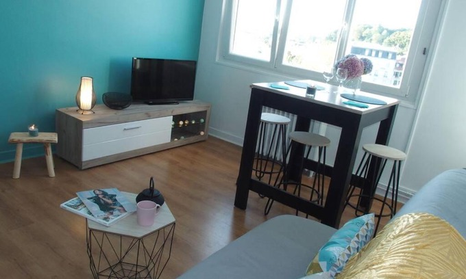 Bayonne Apartment | Charmant T3 au cœur de Bayonne, vue sur l'Adour