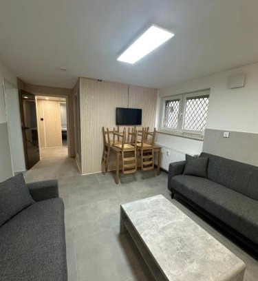 Misburg - Nord Apartment | Charmante 2 Zimmer Souterrain