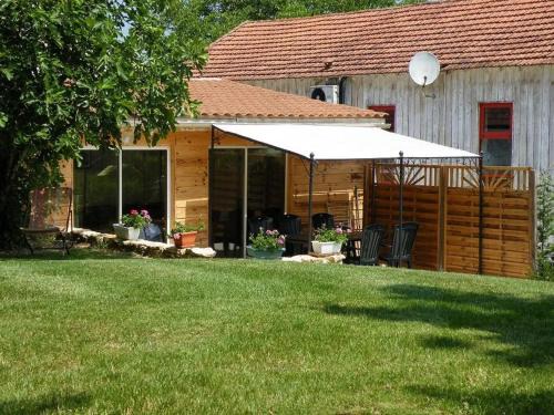 Le Buisson-de-Cadouin House | Charmante maison avec piscine partagée à Le Buisson-de-Cadouin