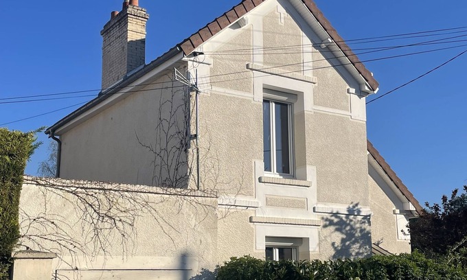Le Beau Site House | Charmante Maison de Ville