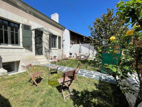Chinon House | Charmante maison jardin centre