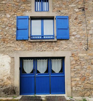 Freychenet House | Charmante petite grange - 5 Couchages