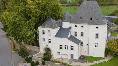 Ließem Villa | Charmantes Chateau Lichter - Burghaus