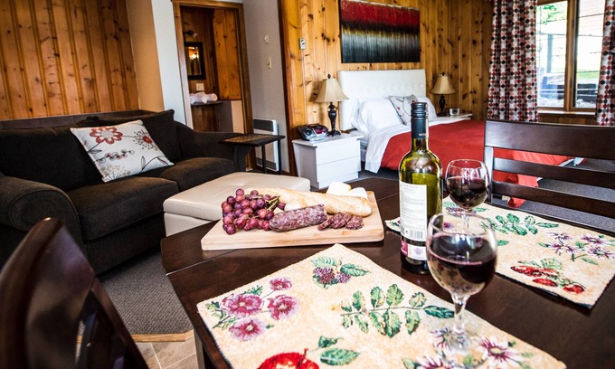 Sainte-Agathe-des-Monts Ski Chalet | Charming for two