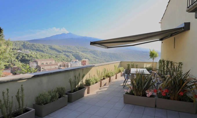 Rovittello Bed & Breakfast | Charming Bed and Breakfast in Castiglione di Sicilia