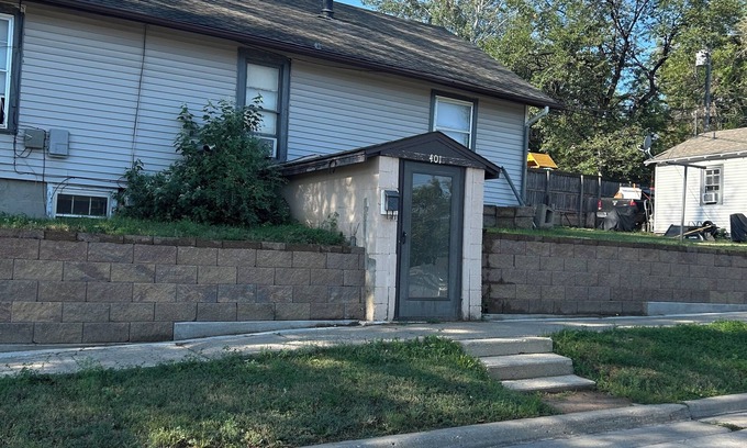 Gillette Apartment | Charming 1-bedroom apartment in fabulous Gillette with AC