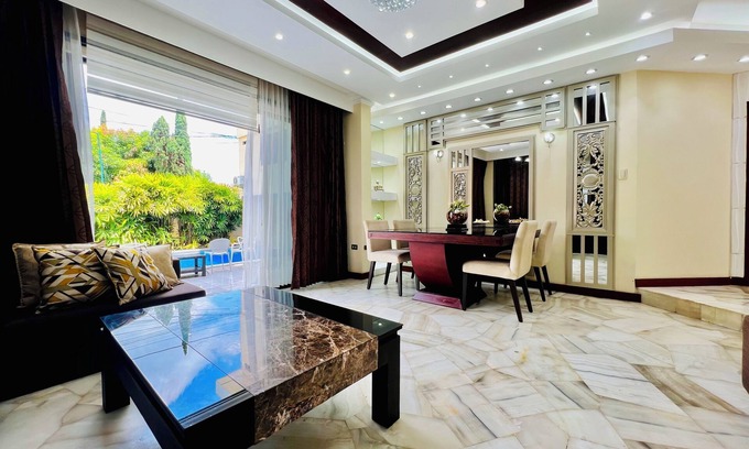 Machala Apartment | Charming 1-bedroom apartment with WiFi, AC in wonderful Machala