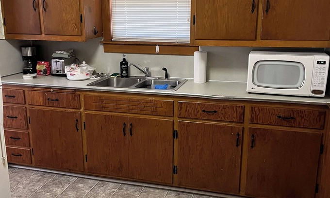 Toledo Apartment | Charming 1-bedroom apartment with WiFi, AC in awesome Toledo