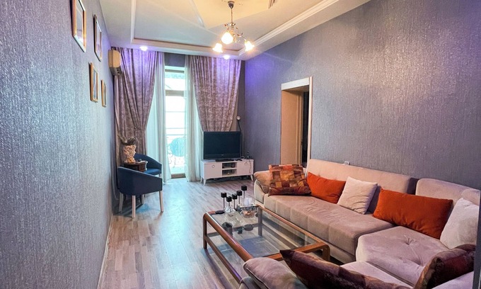 Sabayil House | Charming 1-bedroom apartment with view to Formula 1/AC in peaceful Baku
