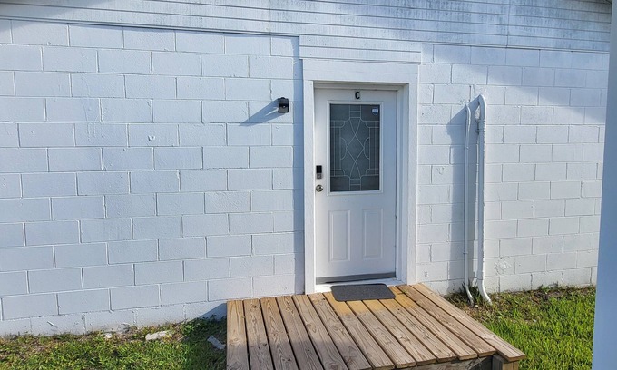 Panama City Apartment | Charming 1-bedroom bungalow oasis Panama City with AC, WiFi