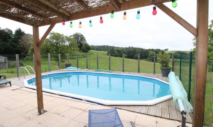 Arnac Cottage | Charming 1850s House with Private Heated Pool, Stunning Views, and Modern Amenities