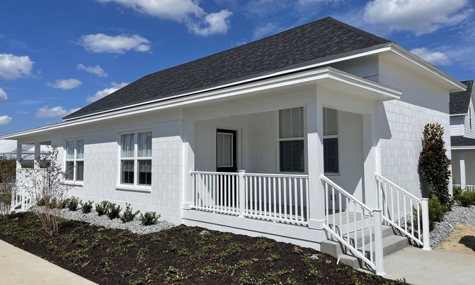 Lake Alfred Cottage | Charming 1BR/1BA Duplex on Lake Alfred
