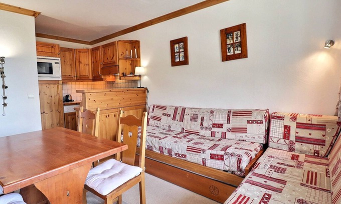 Meribel-Mottaret Apartment | Charming 1BR 4 pers. - Méribel, balcony, Wi-Fi, non-smoking