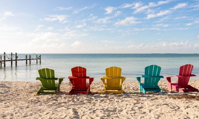 Islamorada House | Charming 2/2 in Islamorada - Private Access to White Marlin Beach