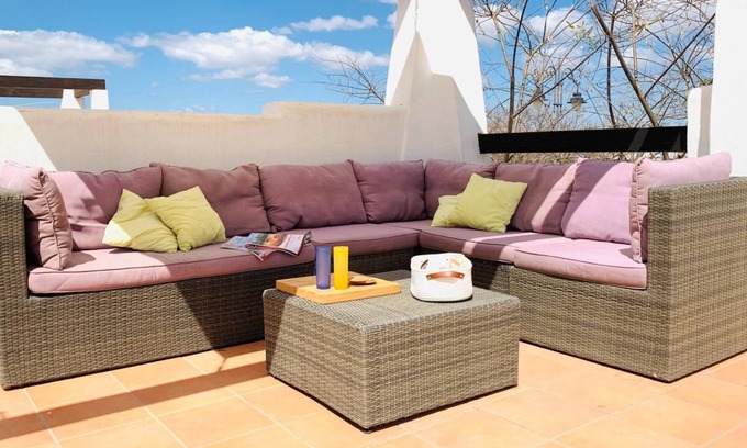 Alhama de Murcia Apartment | Charming 2-bedroom apartment with WiFi, AC in marvelous Alhama de Murcia