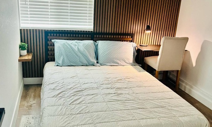Livermore House | Charming 2-bedroom 1 Bathroom unit in fantastic Livermore