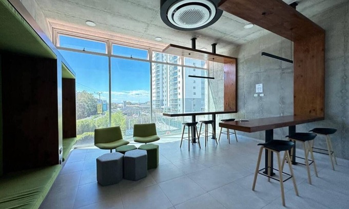 Rincon de Sabanilla Apartment | Charming 2-bedroom apartment in marvelous San Pablo with WiFi, gym and pool