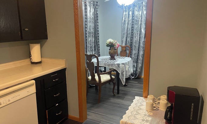 Rochester Apartment | Charming 2-bedroom apartment in delightful Rochester with WiFi, AC