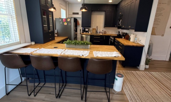 Laramie Apartment | Charming 2-bedroom apartment in welcoming Laramie with WiFi