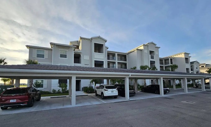 Immokalee Condo | Charming 2-bedroom condo on 4th Floor at The National at Ave Maria