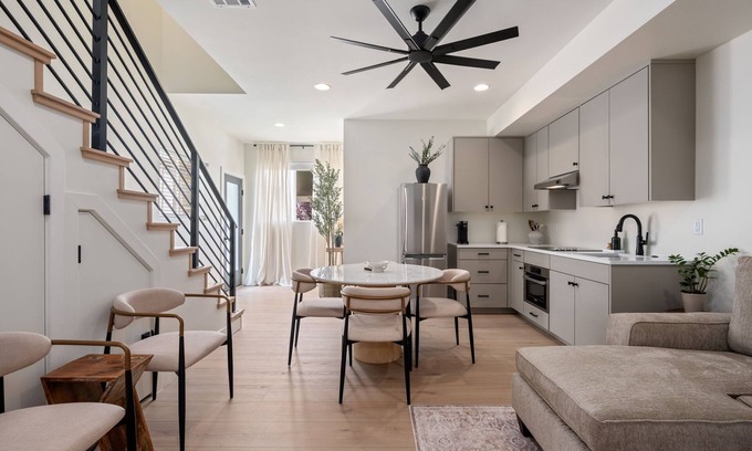 Hurricane House | Charming 2-bedroom house Near Zion & Sand Hollow