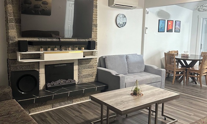 Okanagan-Similkameen House | Charming 2-bedroom house with AC, WiFi in serene Osoyoos