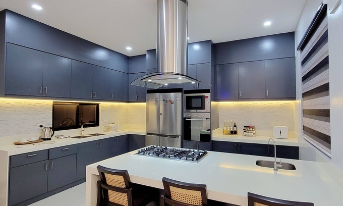 Angeles City House | Charming 2-bedroom house in enchanting Angeles with WiFi, AC