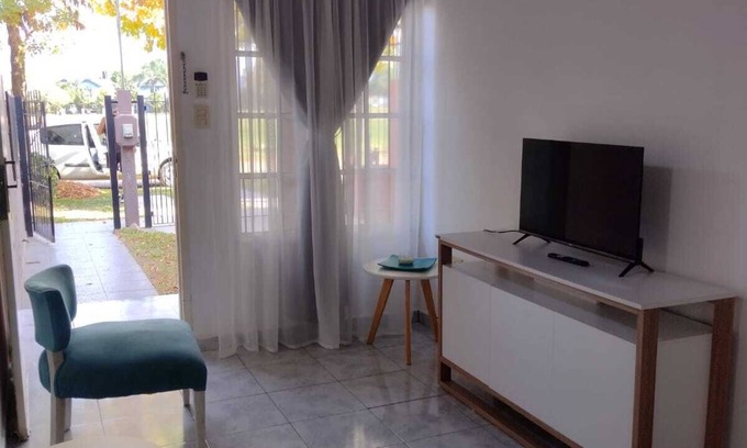 Colon House | Charming 2-bedroom house in Colón, close to the beach and downtown.