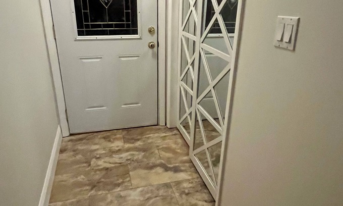 Nora House | Charming 2-bedroom house in Wise, Virginia