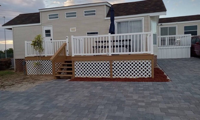 Davenport House | Charming 2-bedroom mobile home in Davenport close to Disney