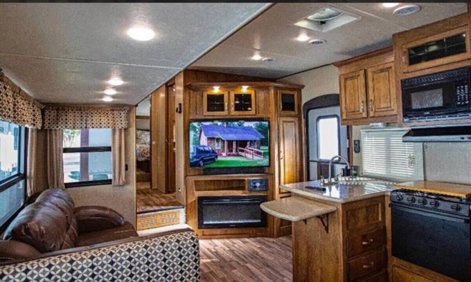 Waco House | Charming 2-bedroom RV with AC, WiFi in vibrant Waco, choose resort location