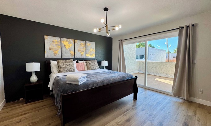Tempe House | Charming 2-bedroom townhome with AC and WiFi in cool Tempe