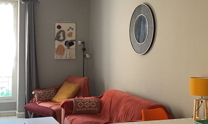 Liberation Apartment | Charming 2 rooms at the foot of the liberation