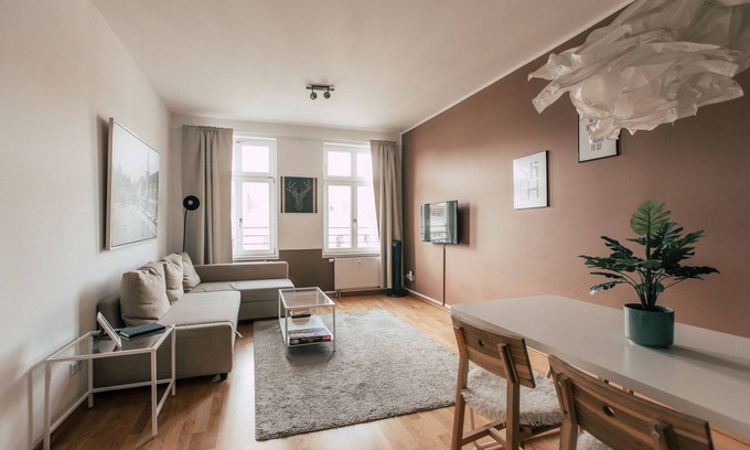 Zentrum-Nord Apartment | Charming 2-zimmer-appartement mit Küche und Balkon - Luga Homes - Zoo