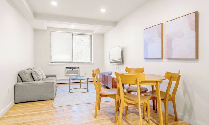 Bowery Apartment | Charming 2bedroom apartment in fabulous New York Walk to Tompkins and SoHo